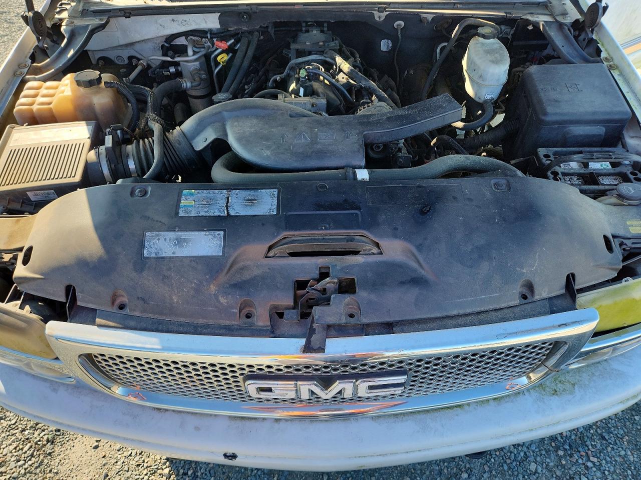2005 GMC YUKON