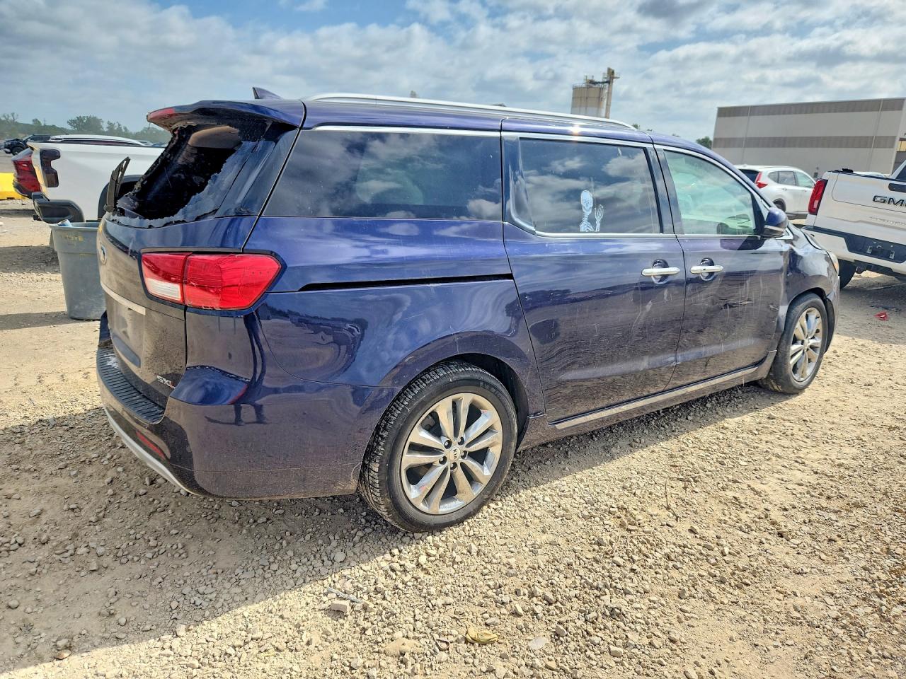 2018 KIA SEDONA
