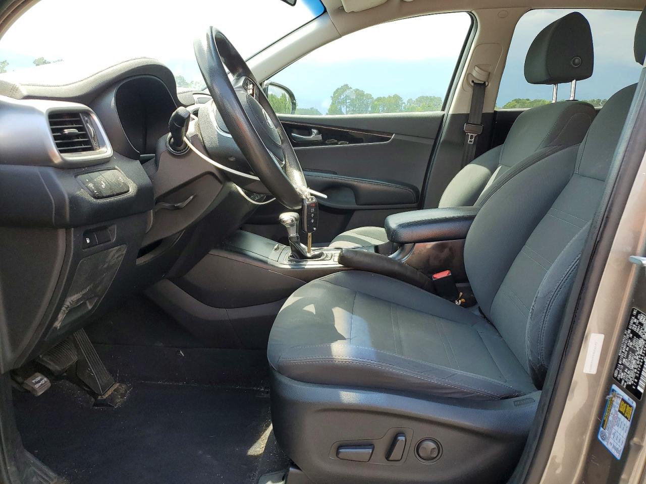 2019 KIA SORENTO