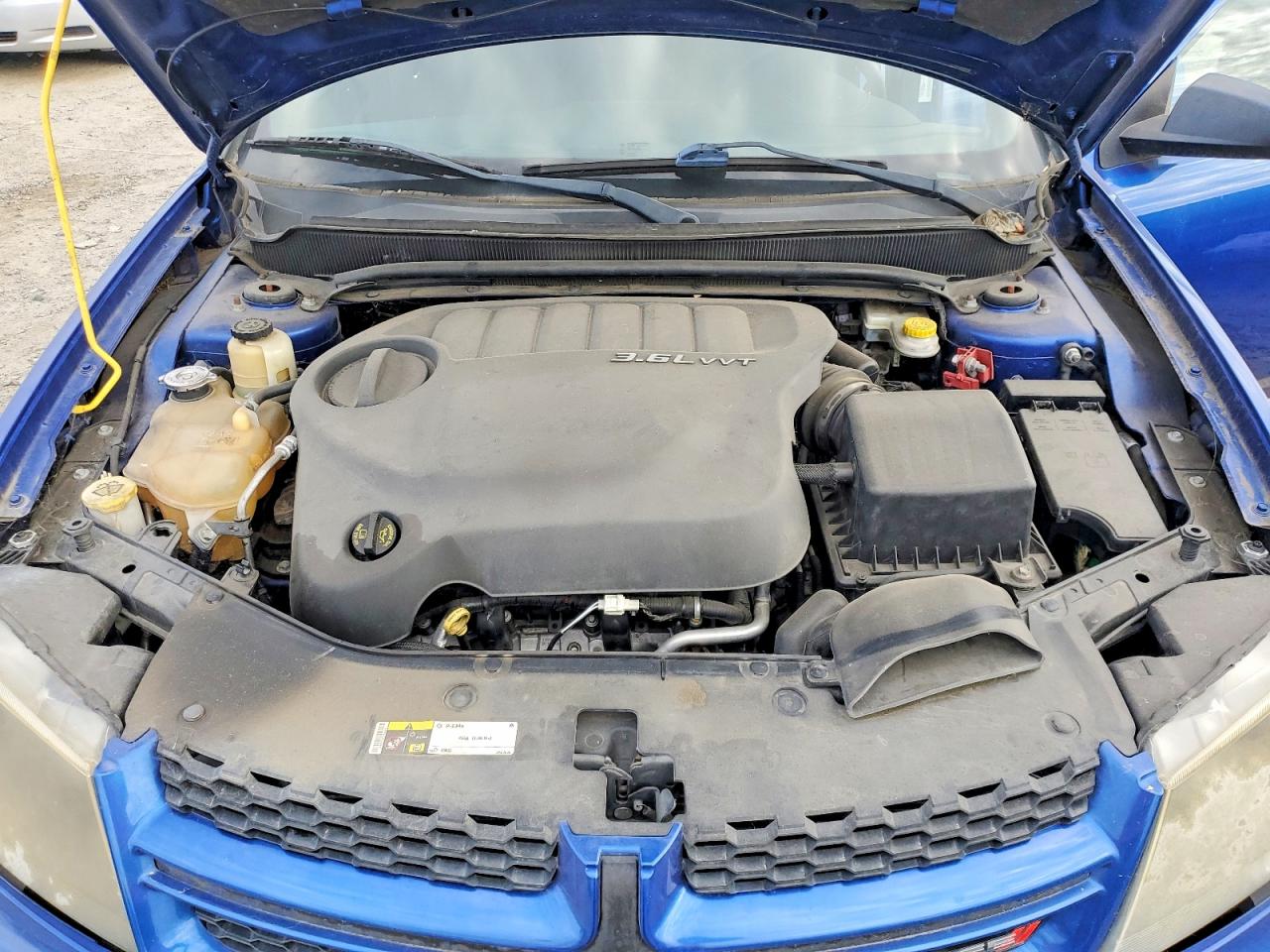 2013 DODGE AVENGER