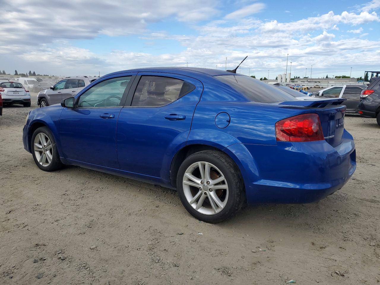 2013 DODGE AVENGER