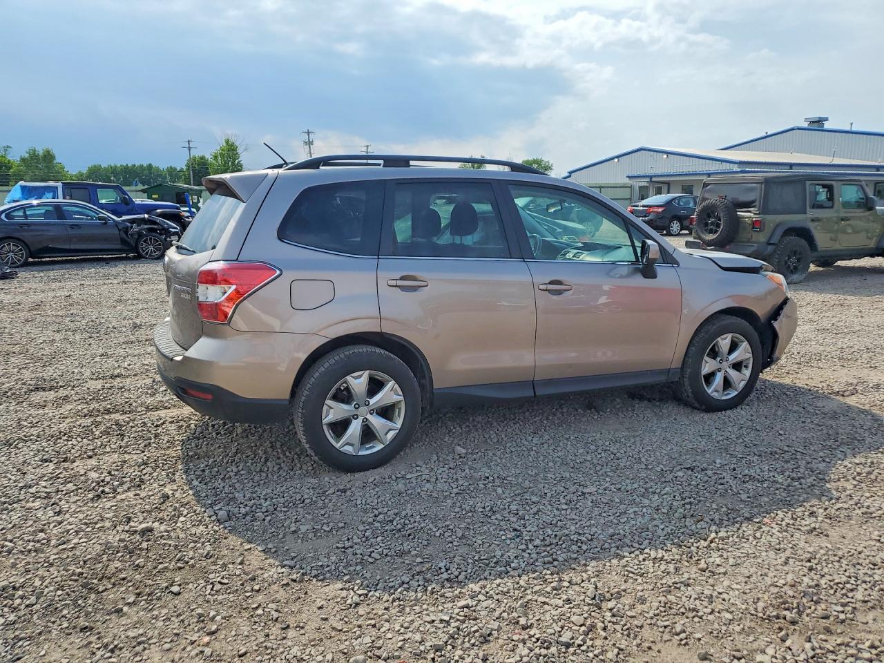 2015 SUBARU FORESTER