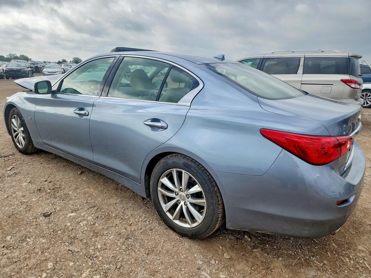 2014 INFINITI Q50