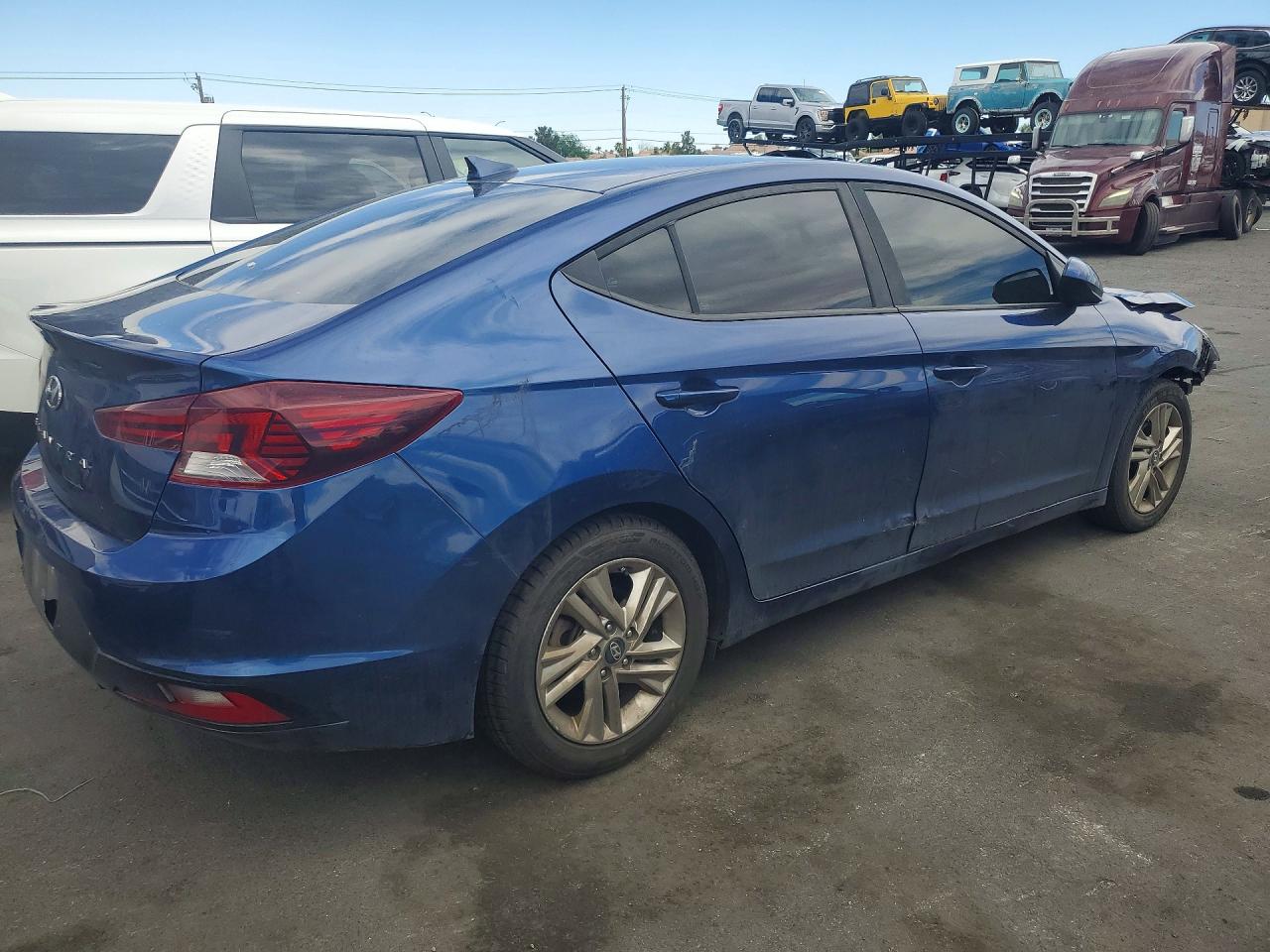 2019 HYUNDAI ELANTRA