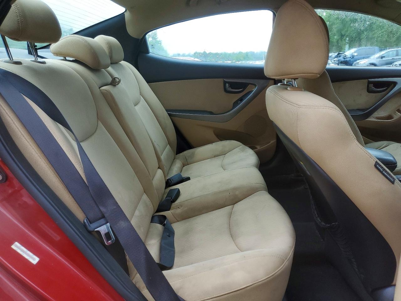 2013 HYUNDAI ELANTRA