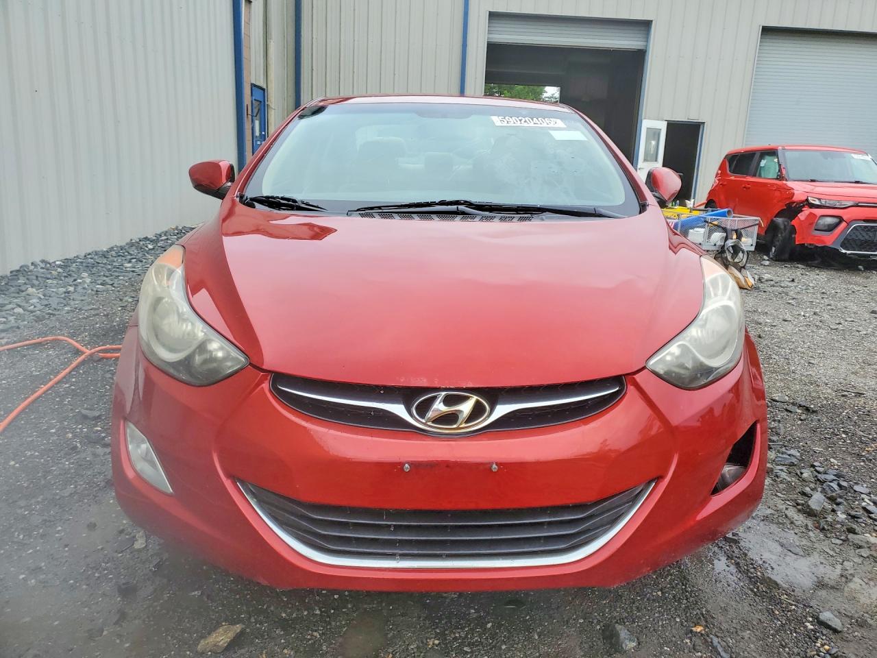 2013 HYUNDAI ELANTRA