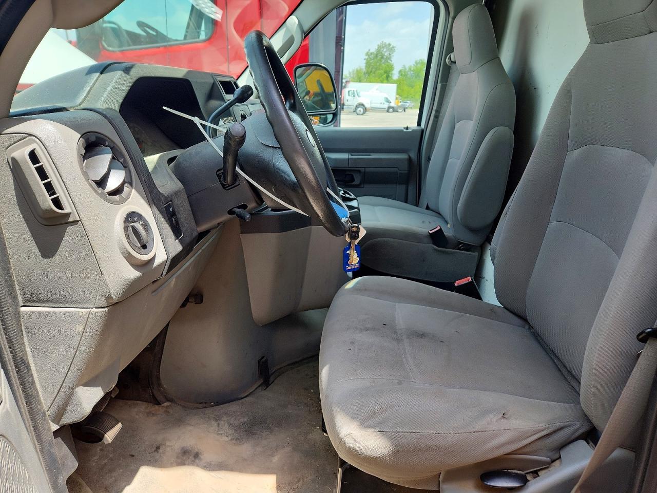 2013 FORD ECONOLINE