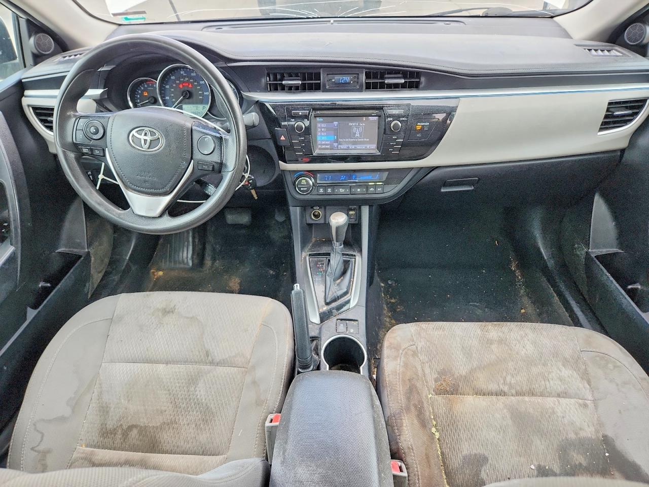 2015 TOYOTA COROLLA