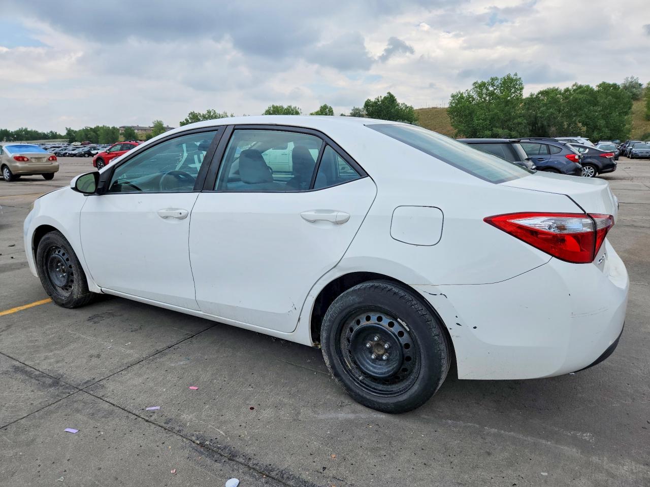 2015 TOYOTA COROLLA