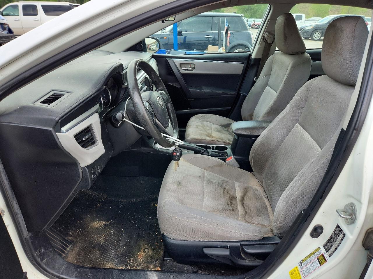 2015 TOYOTA COROLLA