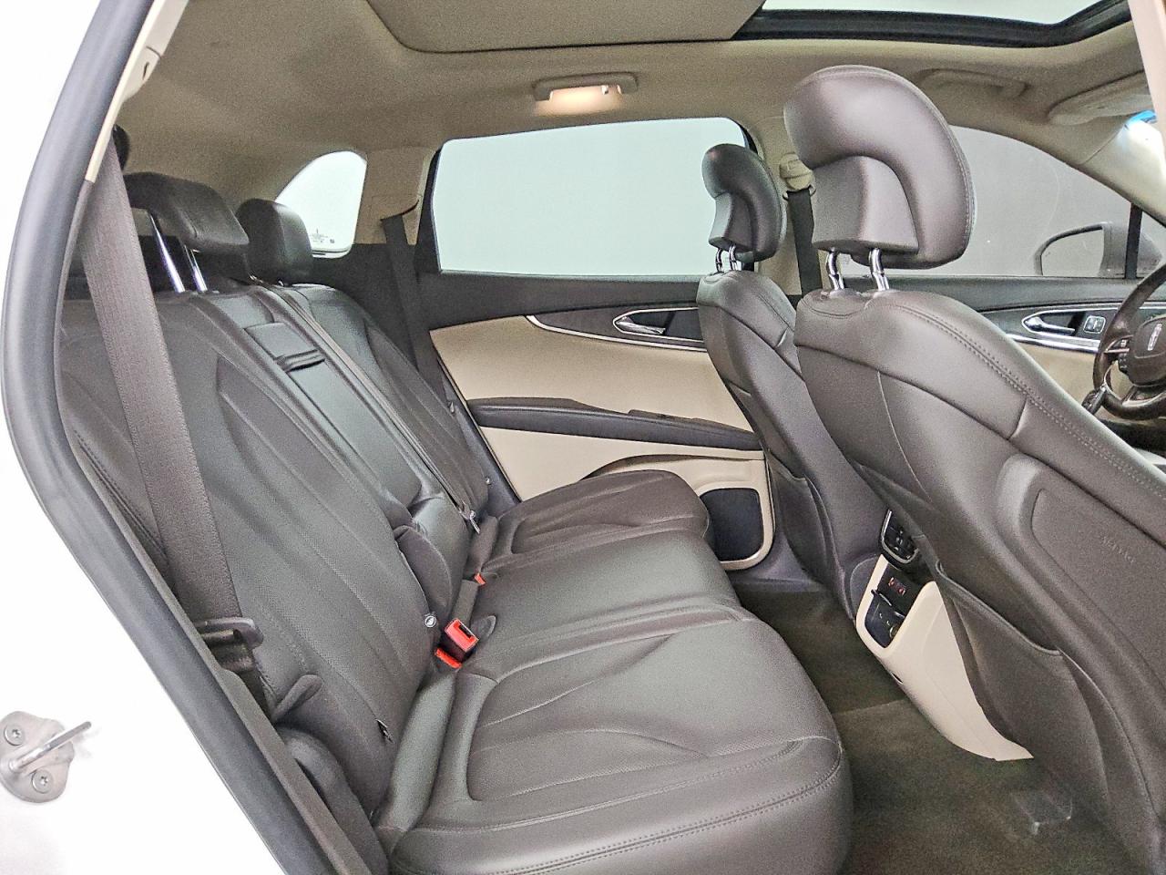 2019 LINCOLN NAUTILUS