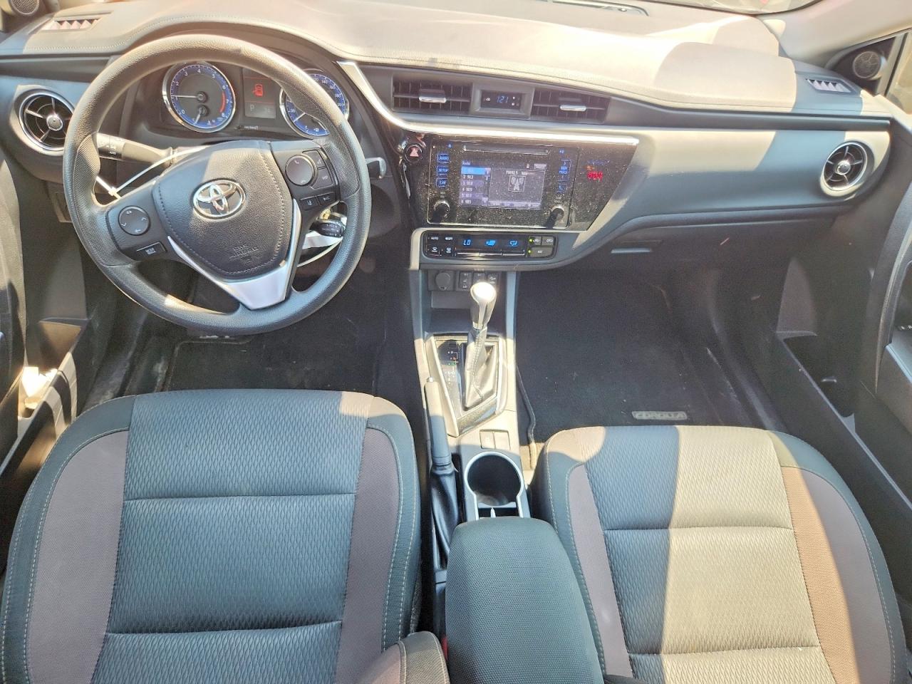 2019 TOYOTA COROLLA