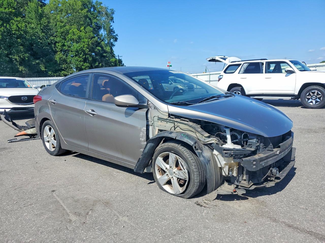 2013 HYUNDAI ELANTRA