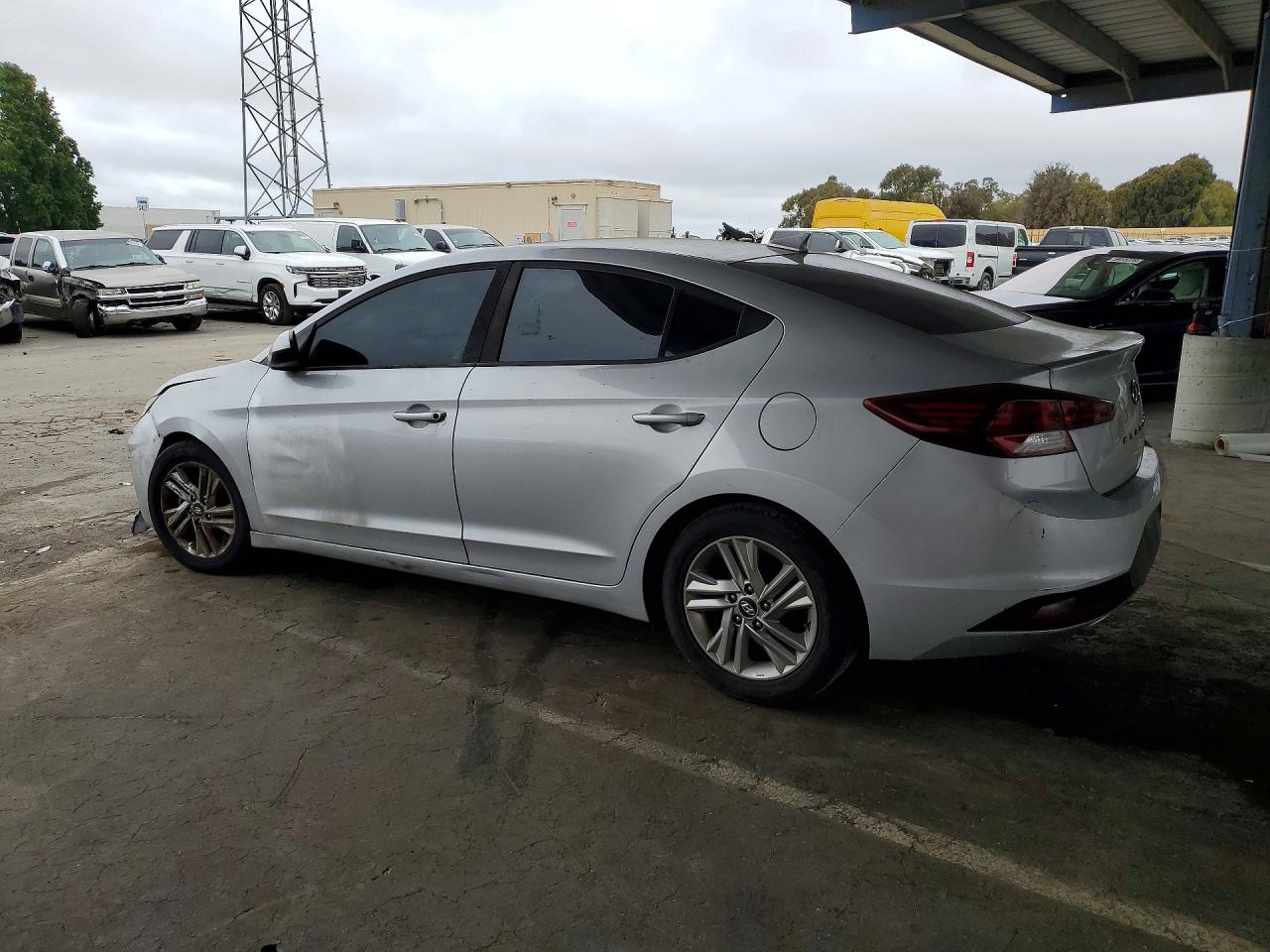 2019 HYUNDAI ELANTRA