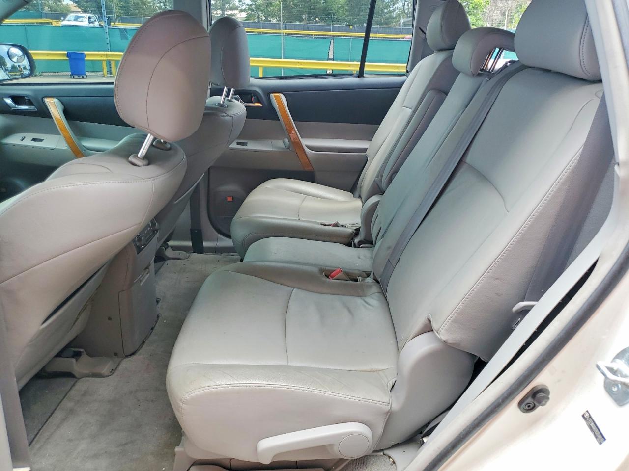 2008 TOYOTA HIGHLANDER