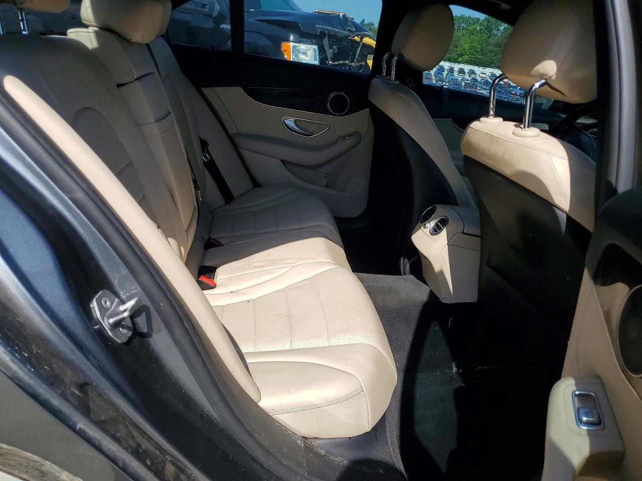 2018 MERCEDES-BENZ C-CLASS