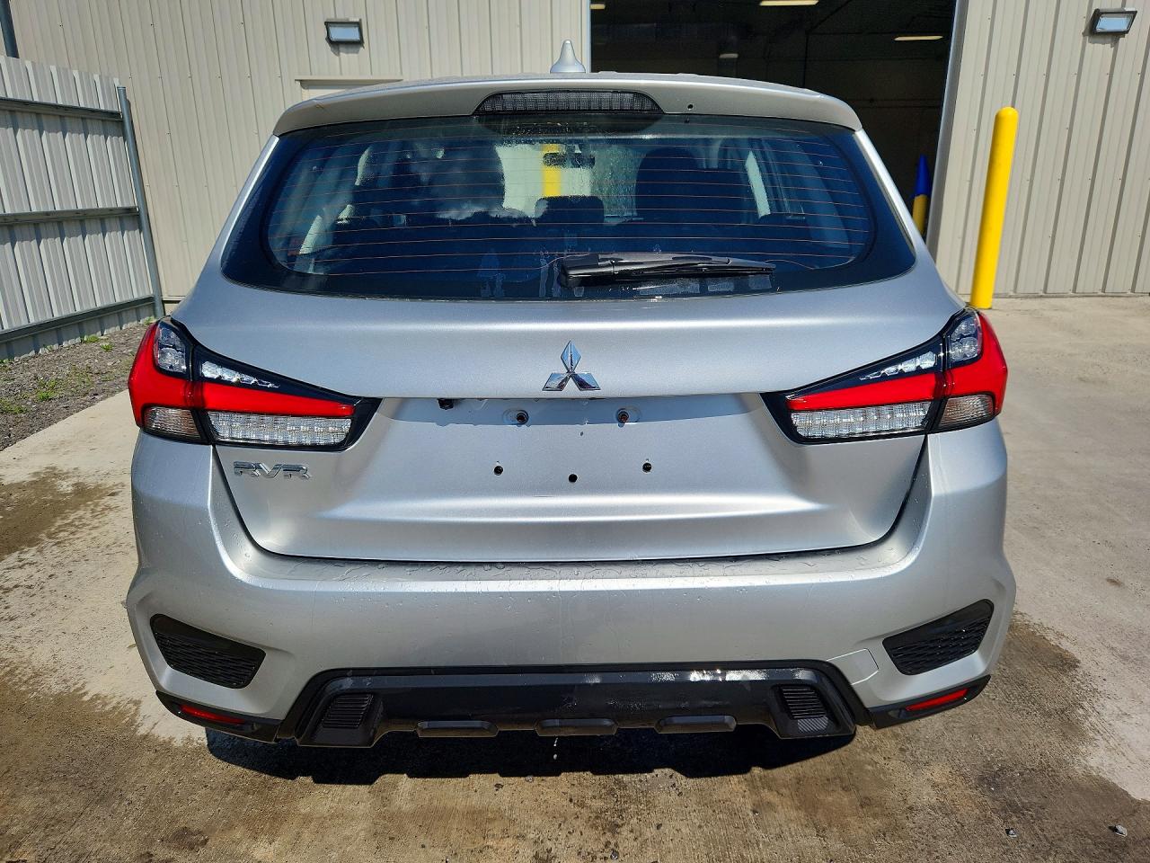 2023 MITSUBISHI OUTLANDER