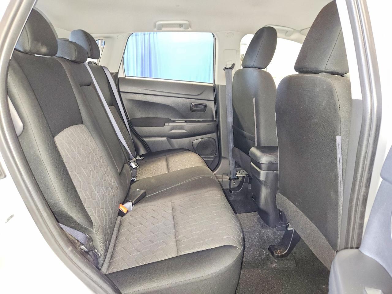 2023 MITSUBISHI OUTLANDER