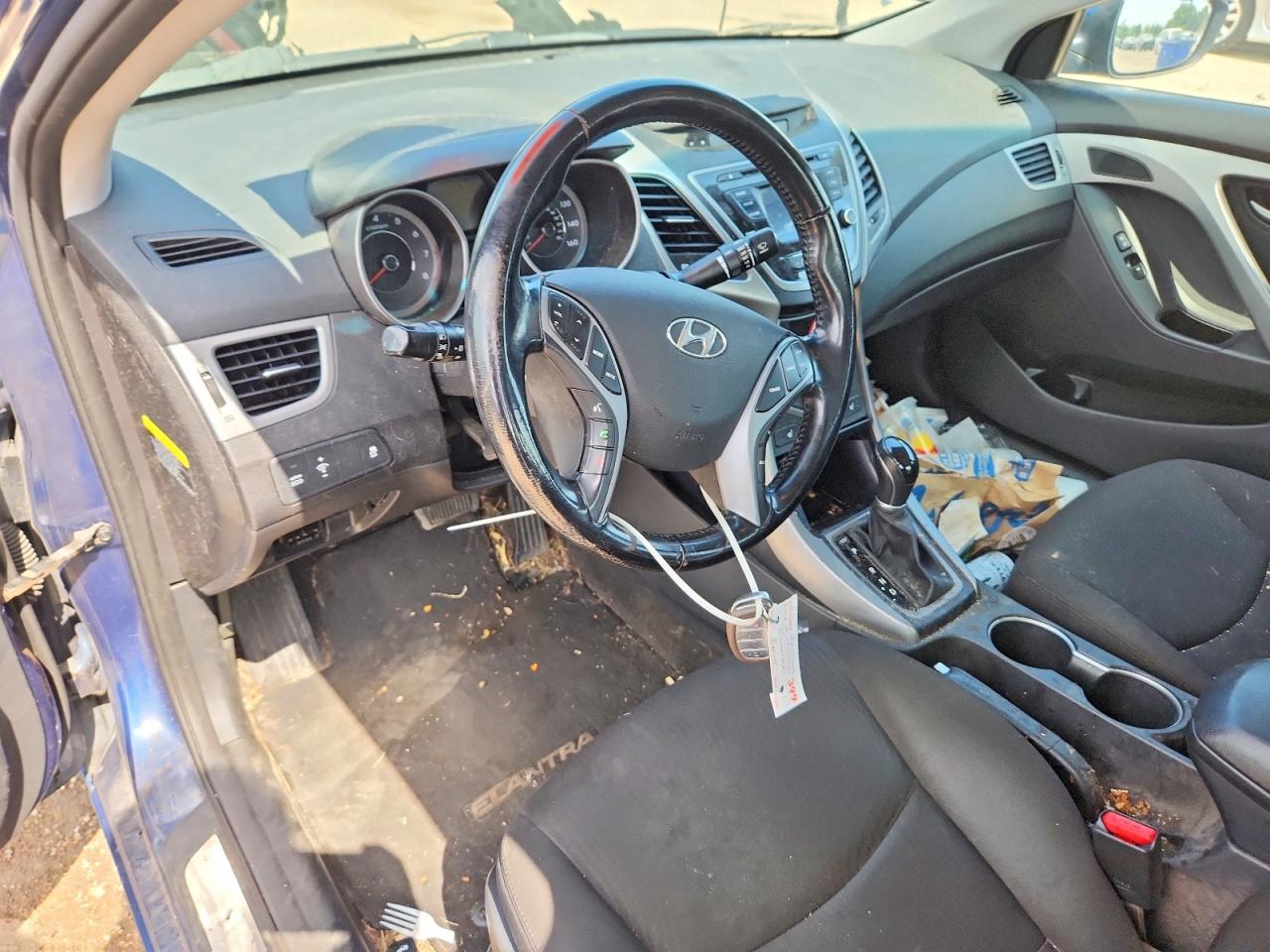 2016 HYUNDAI ELANTRA