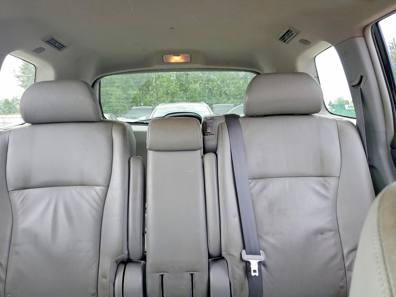 2010 TOYOTA HIGHLANDER