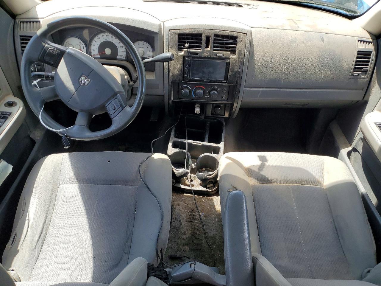 2006 DODGE DAKOTA