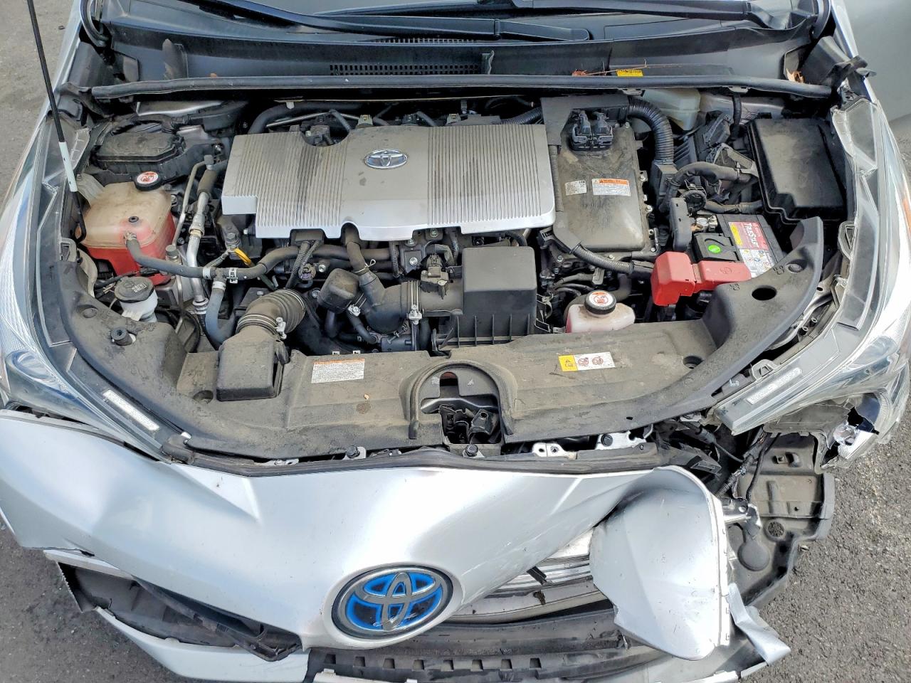 2017 TOYOTA PRIUS