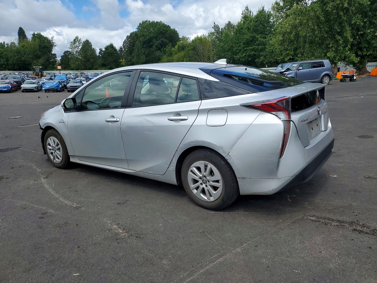 2017 TOYOTA PRIUS