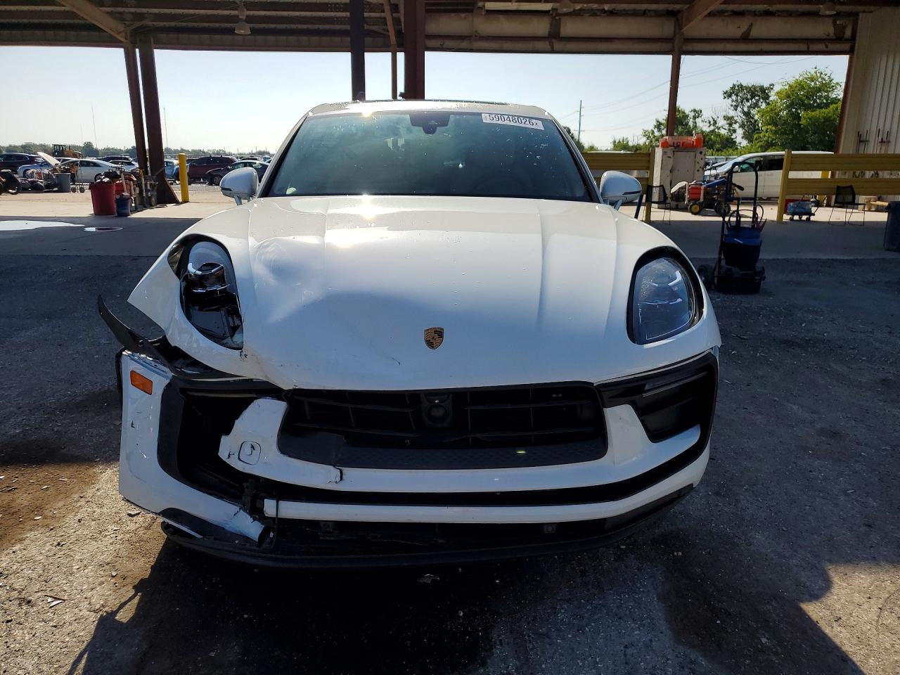 2024 PORSCHE MACAN