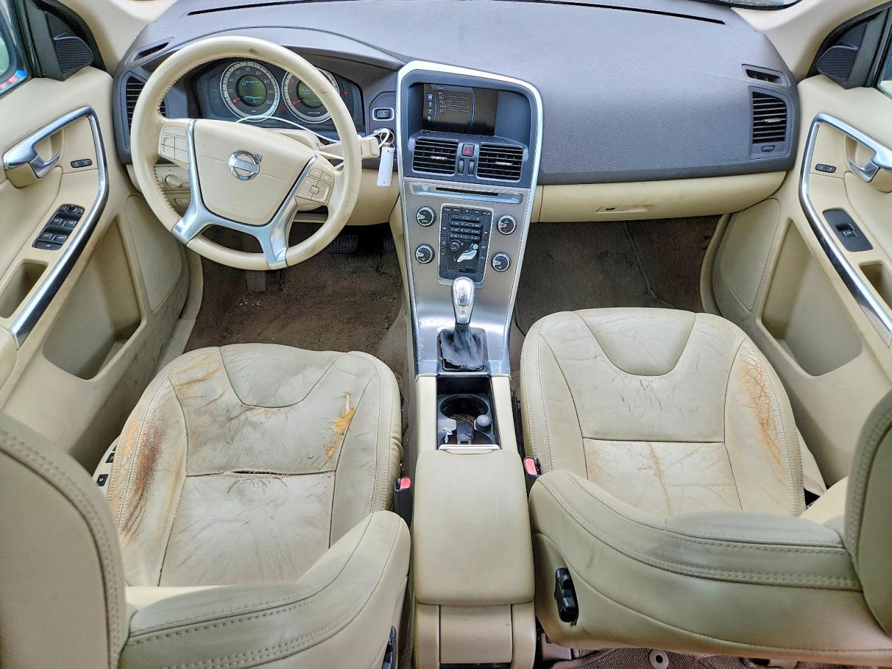 2013 VOLVO XC60