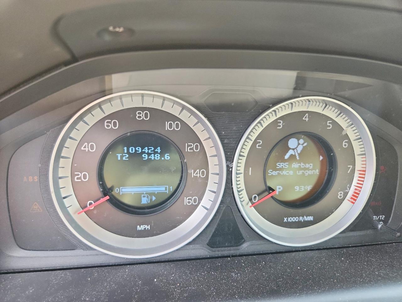 2013 VOLVO XC60