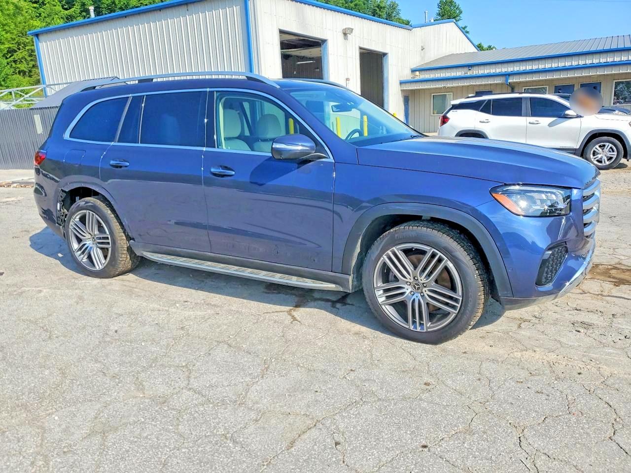 2025 MERCEDES-BENZ GLS-CLASS
