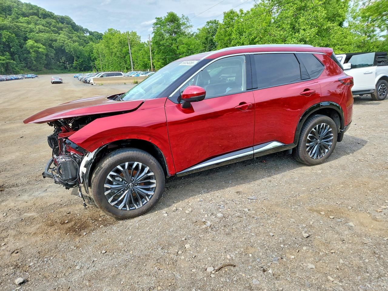 2025 NISSAN ROGUE