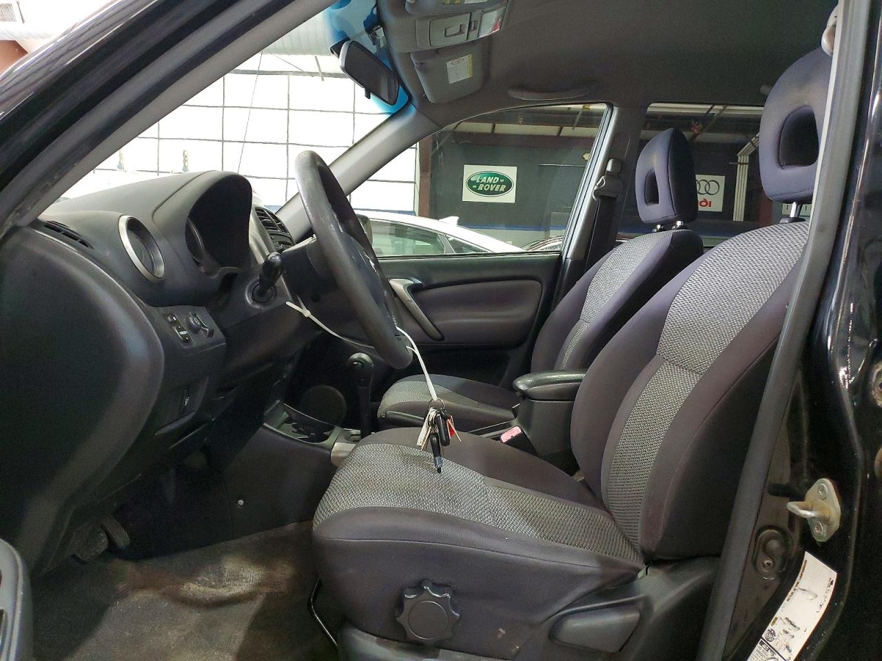 2005 TOYOTA RAV4