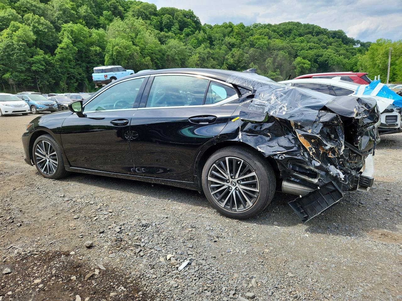 2024 LEXUS ES350