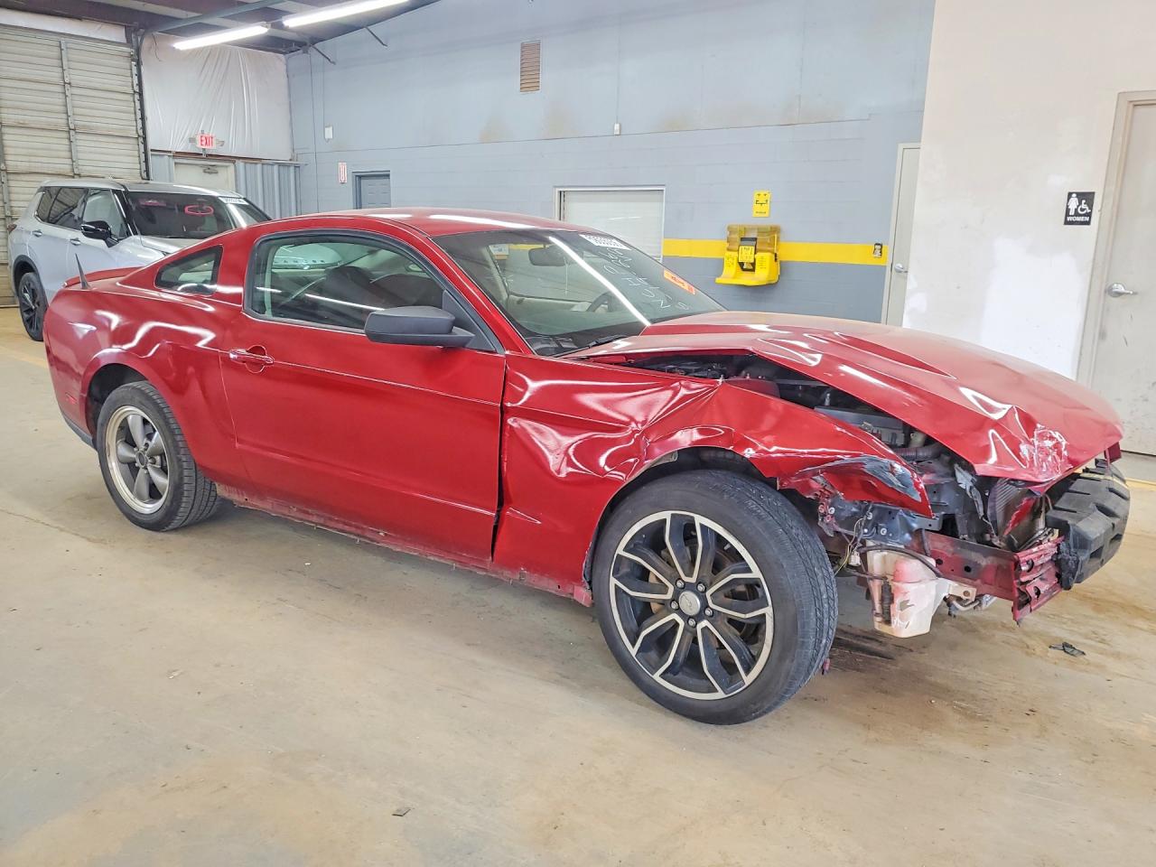 2010 FORD MUSTANG
