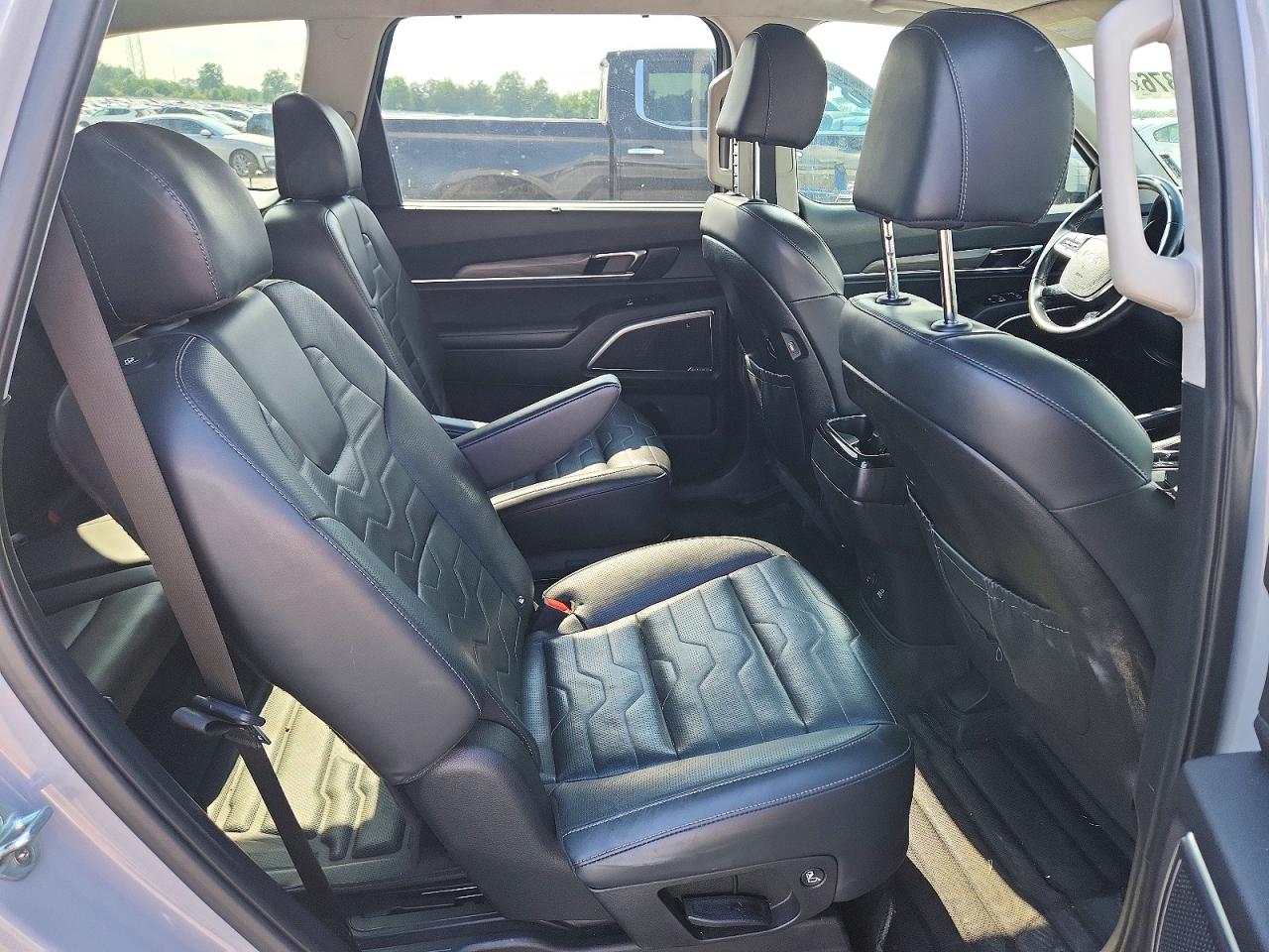 2022 KIA TELLURIDE