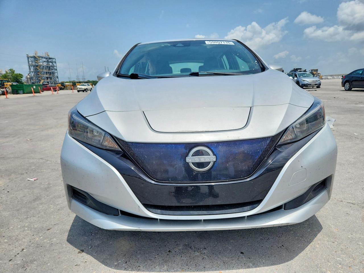 2023 NISSAN LEAF