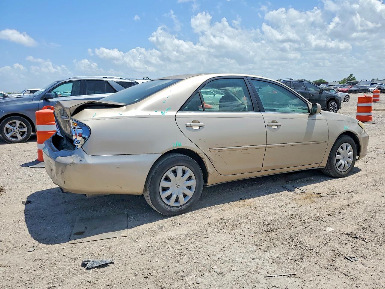 2005 TOYOTA CAMRY