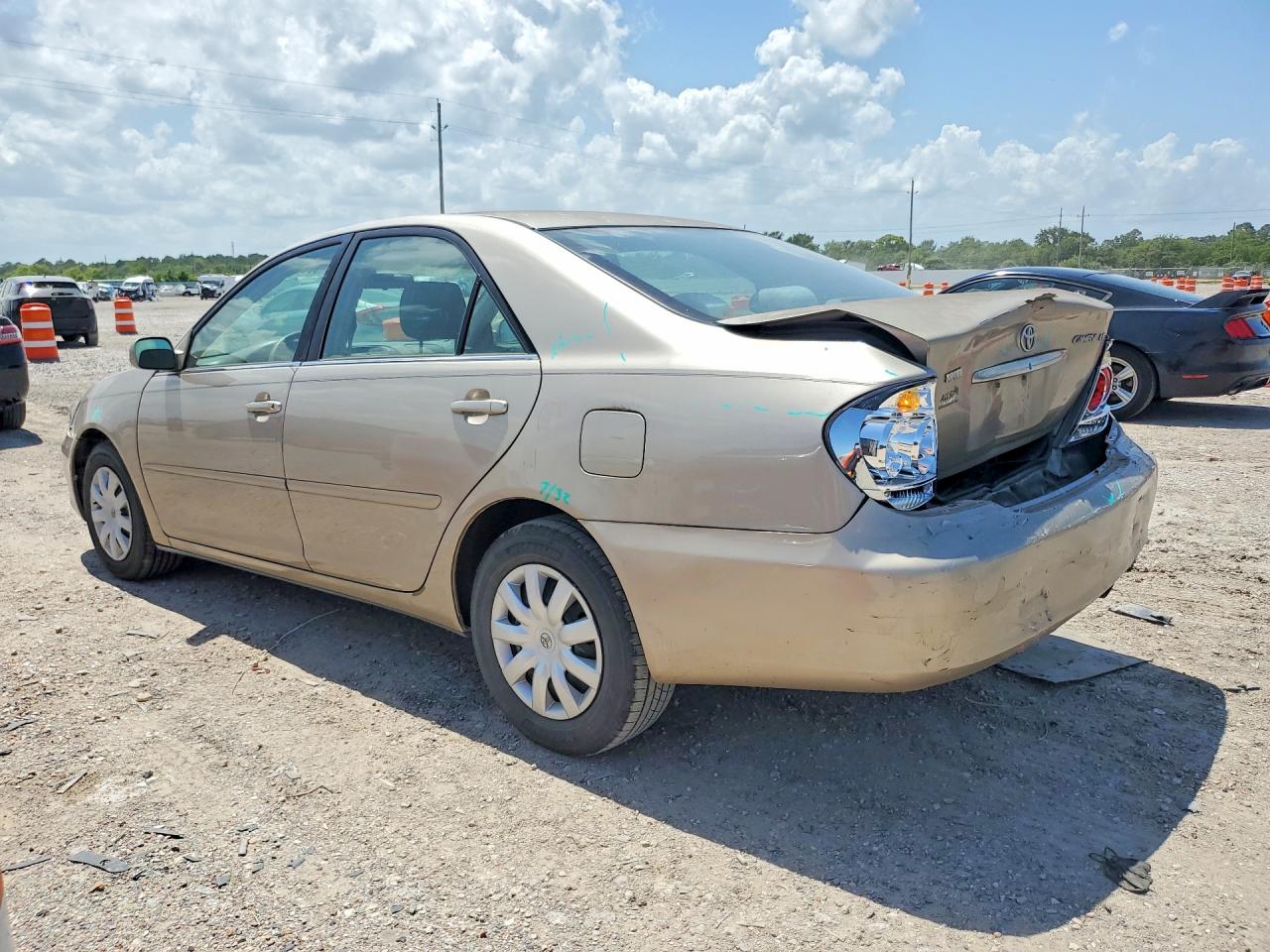 2005 TOYOTA CAMRY