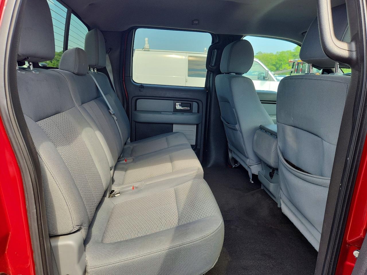 2013 FORD F150