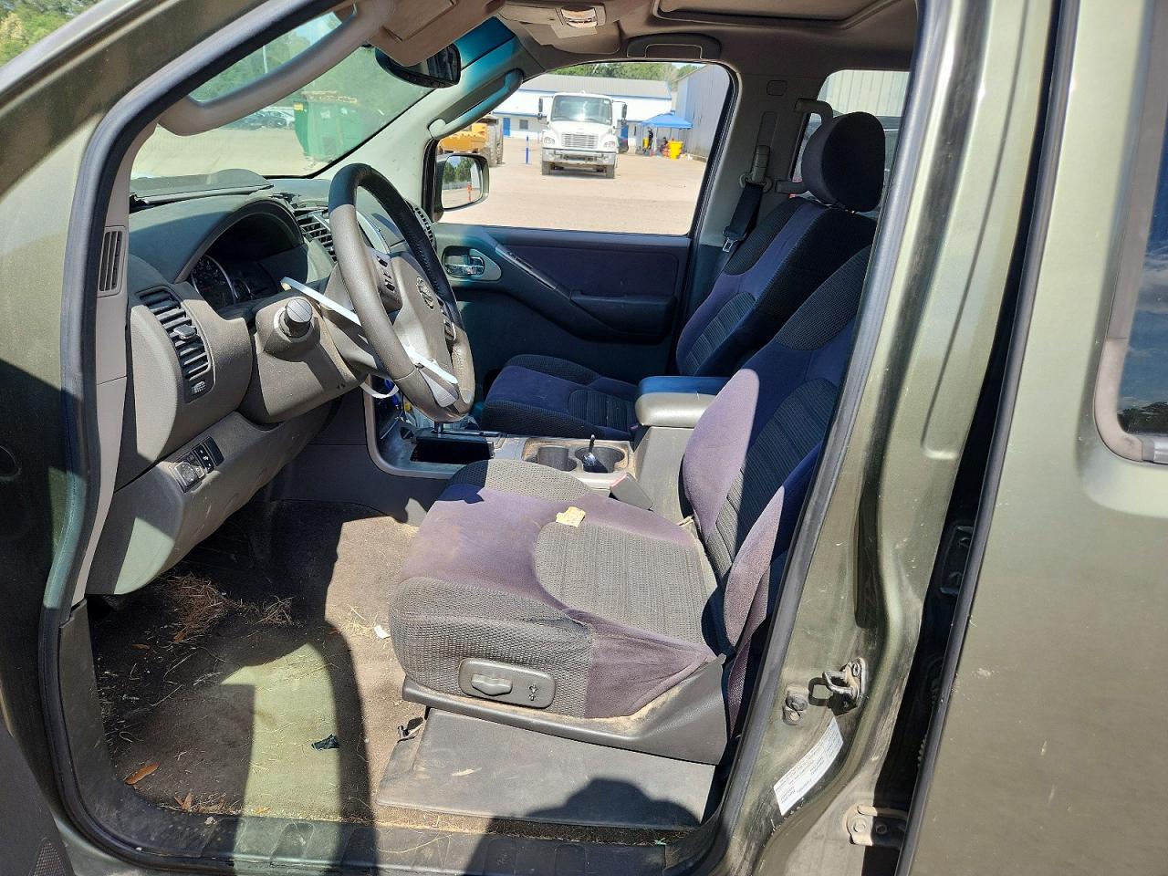 2005 NISSAN PATHFINDER