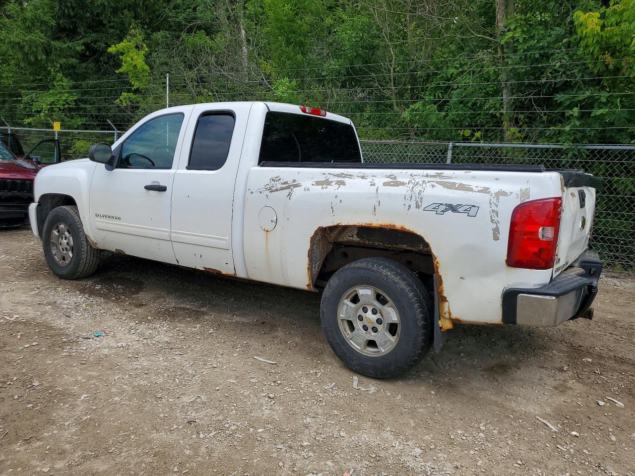 2011 CHEVROLET SILVERADO