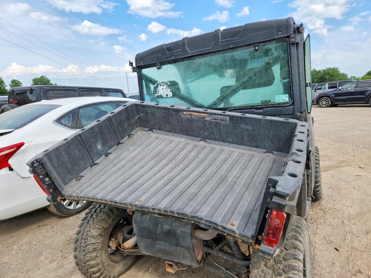 2017 POLARIS SIDEBYSIDE
