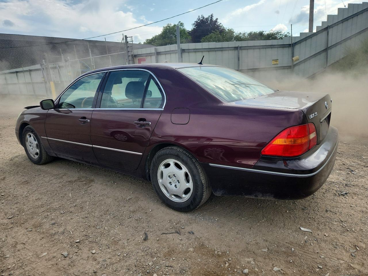 2001 LEXUS LS430