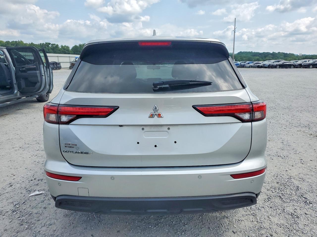 2024 MITSUBISHI OUTLANDER