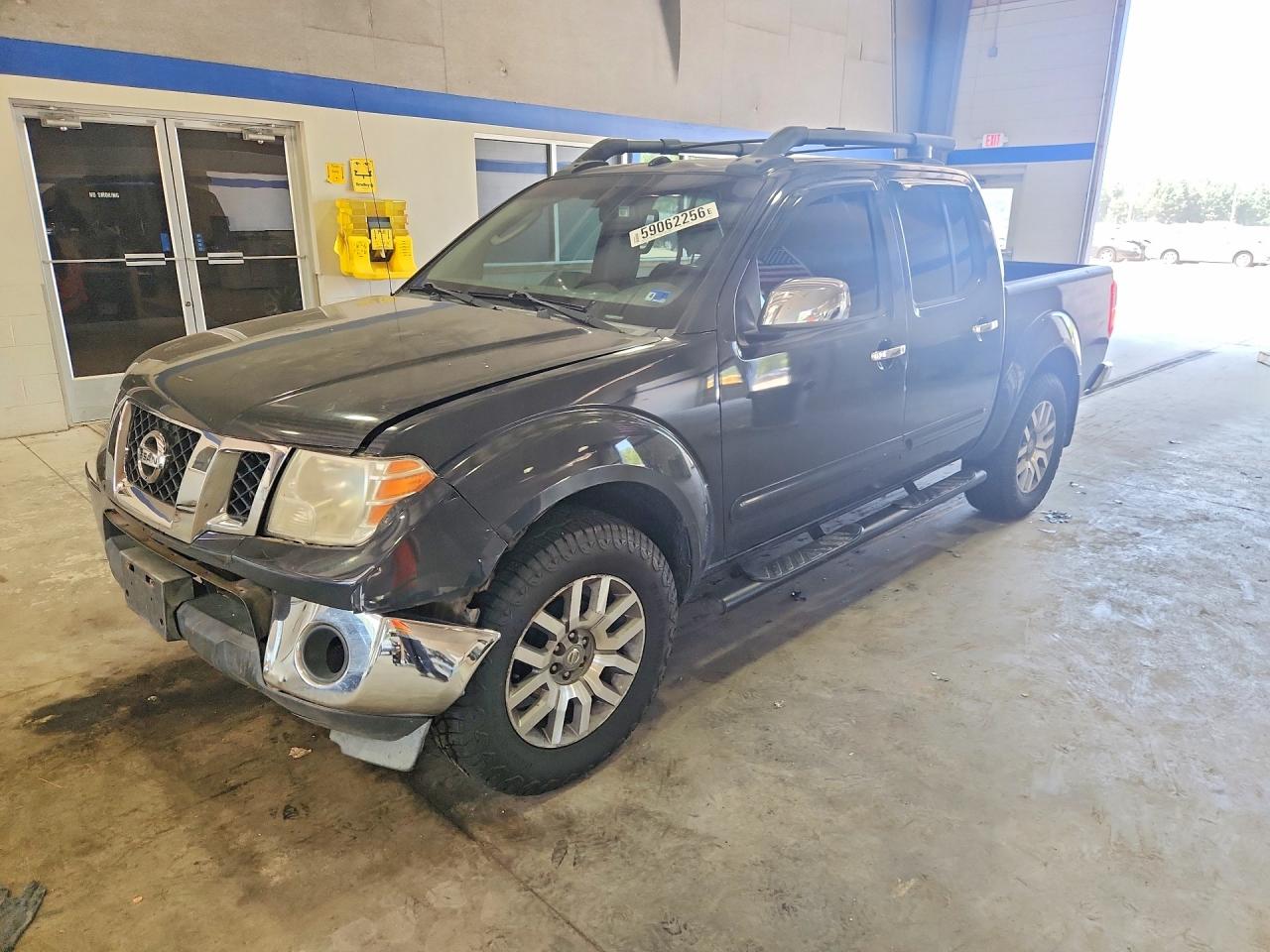 2010 NISSAN FRONTIER