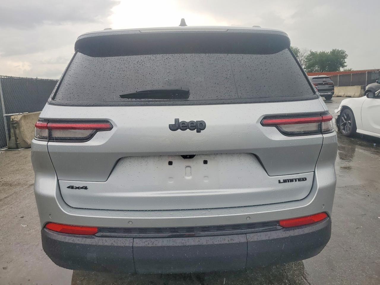 2024 JEEP CHEROKEE