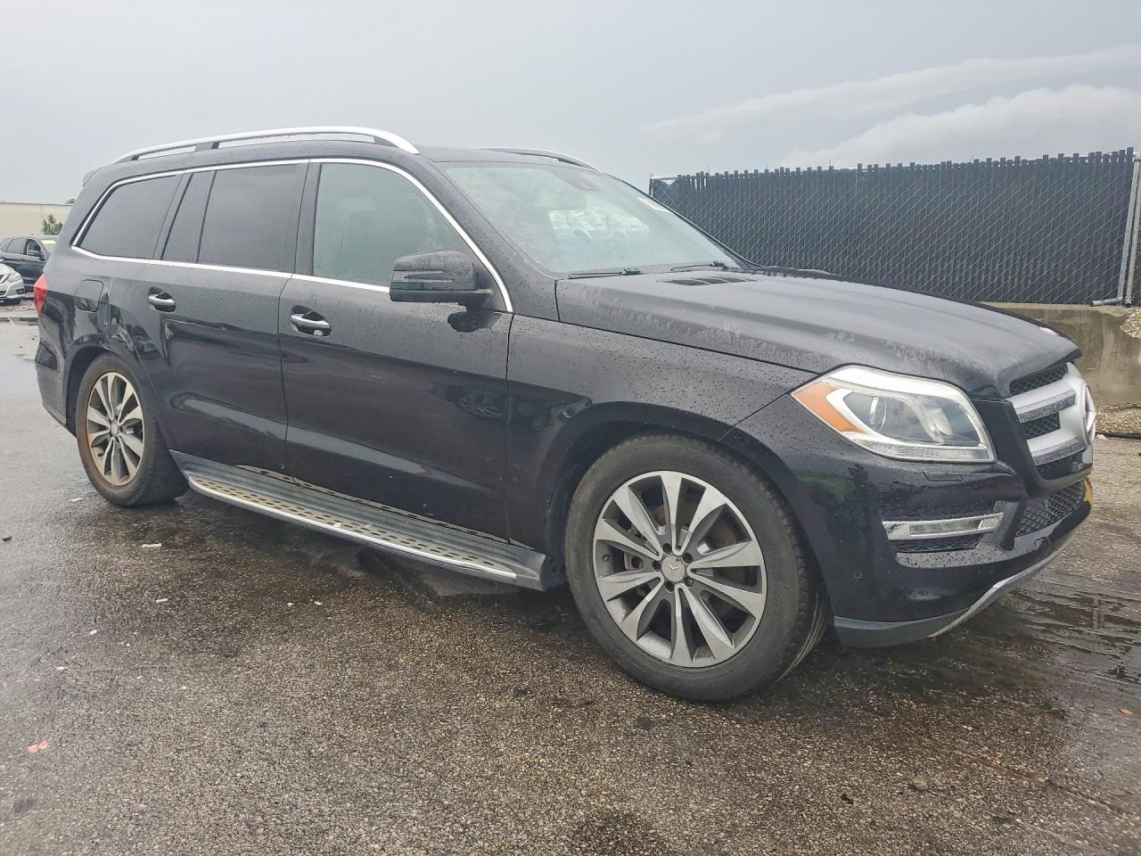 2016 MERCEDES-BENZ GL-CLASS