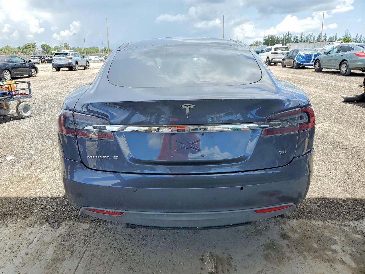 2016 TESLA MODEL S