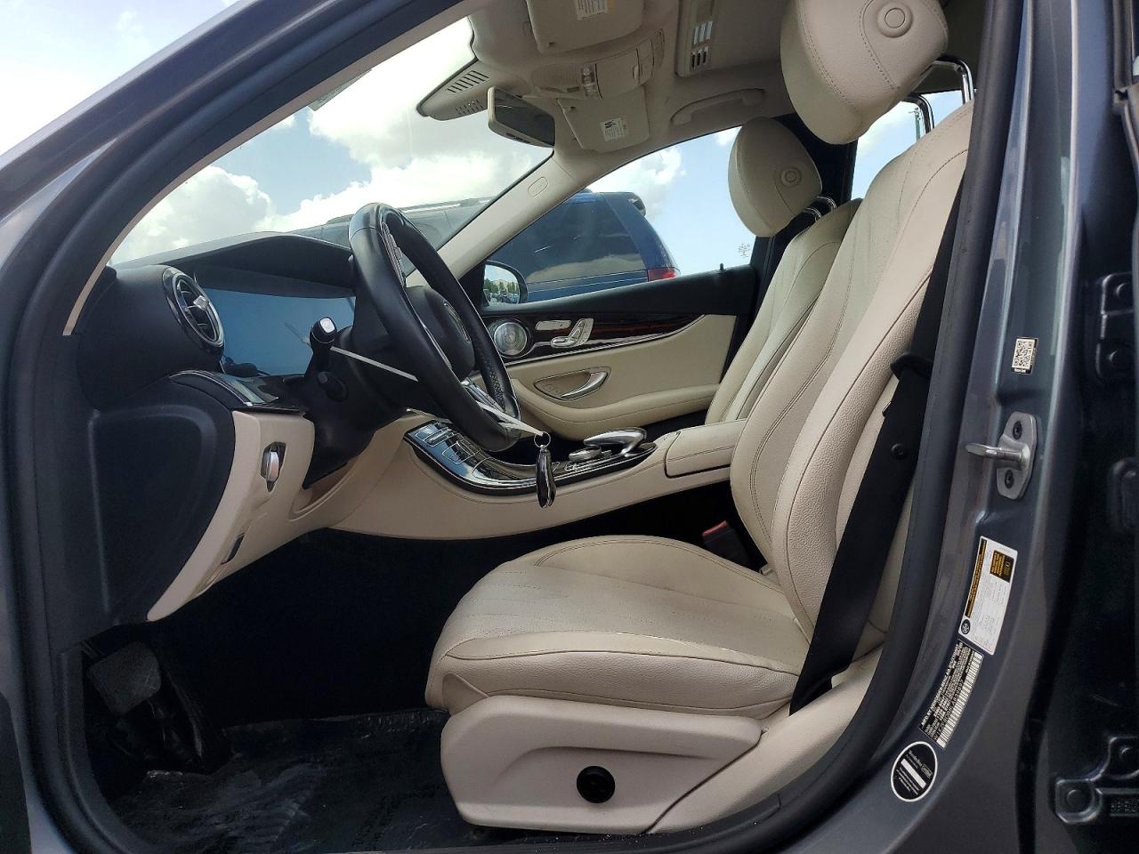 2020 MERCEDES-BENZ E-CLASS